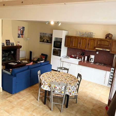 Gite Fuchsia Villa Carlux Luaran gambar
